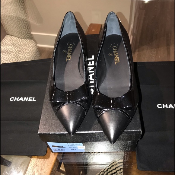CHANEL Shoes - CHANEL LAMBSKIN FLATS . WITH PATENT LEATHER BOW